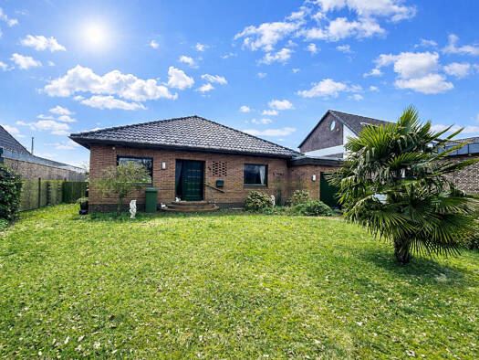 Einfamilienhaus zum Kauf 394.000 € 4 Zimmer 131,6 m² 832 m² Grundstück Vielstedt Hude (Oldenburg) 27798