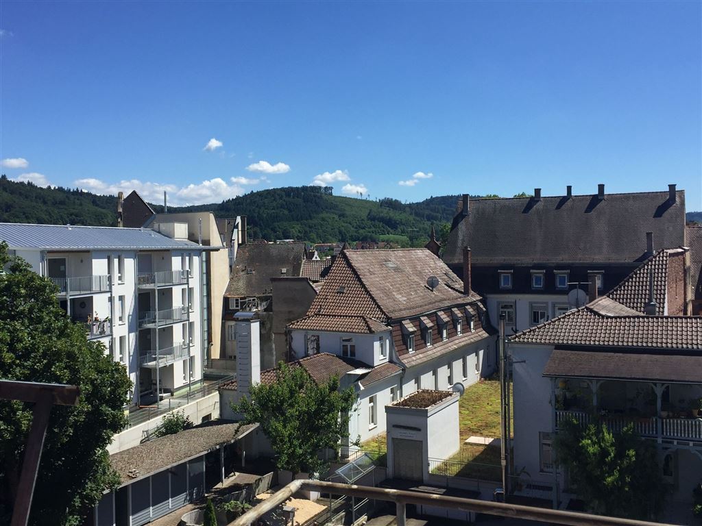 Maisonette zum Kauf 298.000 € 3,5 Zimmer 92 m²<br/>Wohnfläche 2.<br/>Geschoss 01.05.2025<br/>Verfügbarkeit Kernstadt - Nord Lahr , Schwarzwald 77933