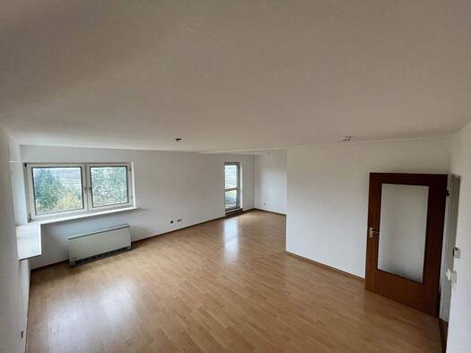 Wohnung zum Kauf 125.000 € 2 Zimmer 51 m² frei ab sofort Weismark-Feyen Trier 54294
