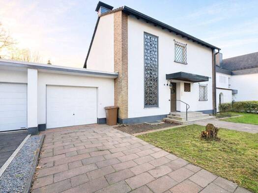 Einfamilienhaus zum Kauf 889.000 € 8 Zimmer 172 m² 723 m² Grundstück Hilden 40724