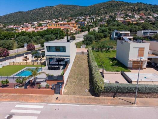Acker-/Waldstück zum Kauf 89.000 € Palau-saverdera 17495