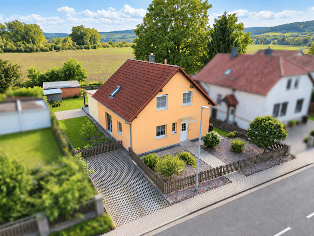 Einfamilienhaus zum Kauf 275.000 € 6 Zimmer 156,3 m² 664 m² Grundstück frei ab 01.11.2026 Creuzburg Creuzburg 99831
