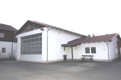 Halle/Industriefläche zum Kauf 269.999 € 149 m² Lagerfläche Atting Atting 94348