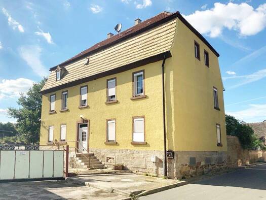 Einfamilienhaus zum Kauf provisionsfrei 38.000 € 13 Zimmer 176 m² 382 m² Grundstück Weißenschirmbach 06268