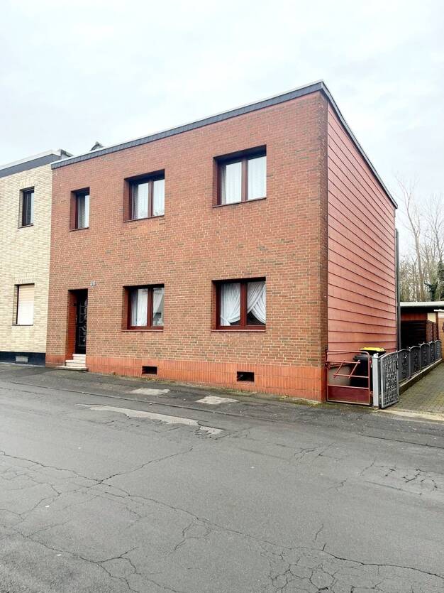 Haus zum Kauf 349.000 € 5 Zimmer 145 m² 381 m² Grundstück frei ab sofort Alt-Hürth Hürth 50354