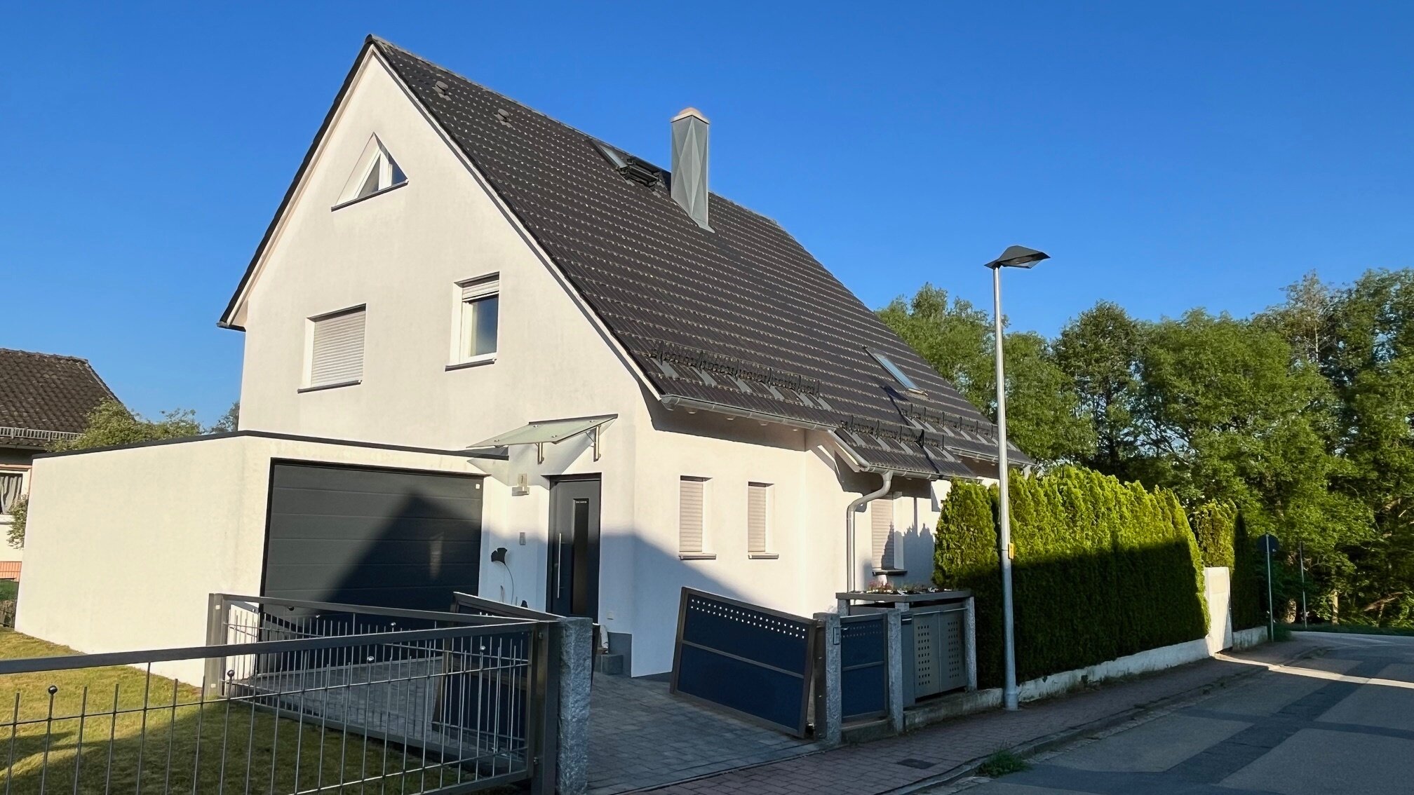 Einfamilienhaus zum Kauf provisionsfrei 899.000 € 8 Zimmer 220 m²<br/>Wohnfläche 465 m²<br/>Grundstück Feucht Feucht 90537