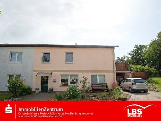 Doppelhaushälfte zum Kauf 167.000 € 5 Zimmer 150 m² 376 m² Grundstück Sternberg Sternberg 19406