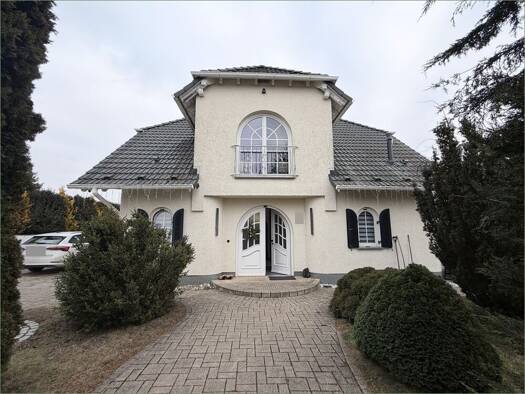 Einfamilienhaus zum Kauf 439.000 € 5 Zimmer 161 m² 1.017 m² Grundstück Bechstedt-Wagd Kirchheim 99334