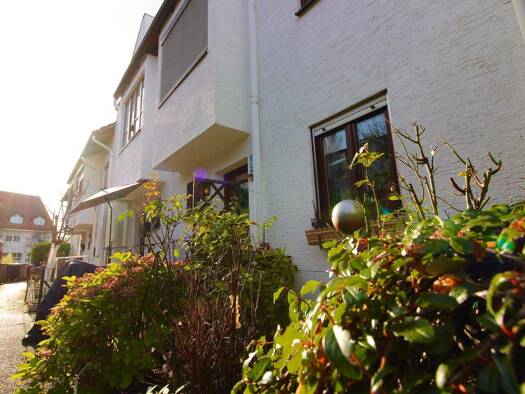 Reihenmittelhaus zum Kauf 979.000 € 6 Zimmer 156 m² 140 m² Grundstück Thalk.Obersendl.-Forsten-Fürstenr.-Solln München 81476