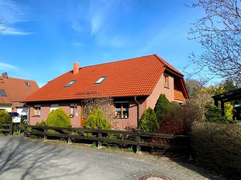 Einfamilienhaus zum Kauf provisionsfrei 839.000 € 7 Zimmer 232,1 m² 1.000 m² Grundstück Eldena Greifswald 17493