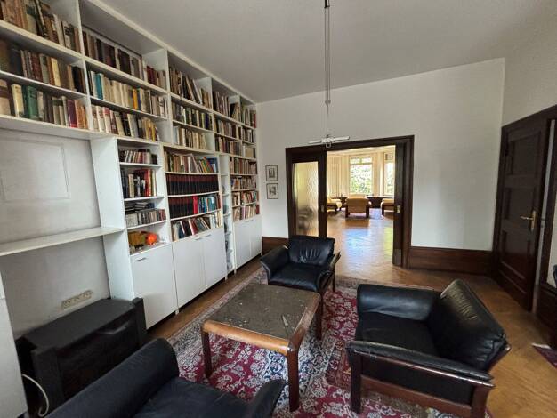 Villa zum Kauf 798.000 € 9 Zimmer 290 m² 1.183 m² Grundstück Grenzlandstadion Mönchengladbach 41236