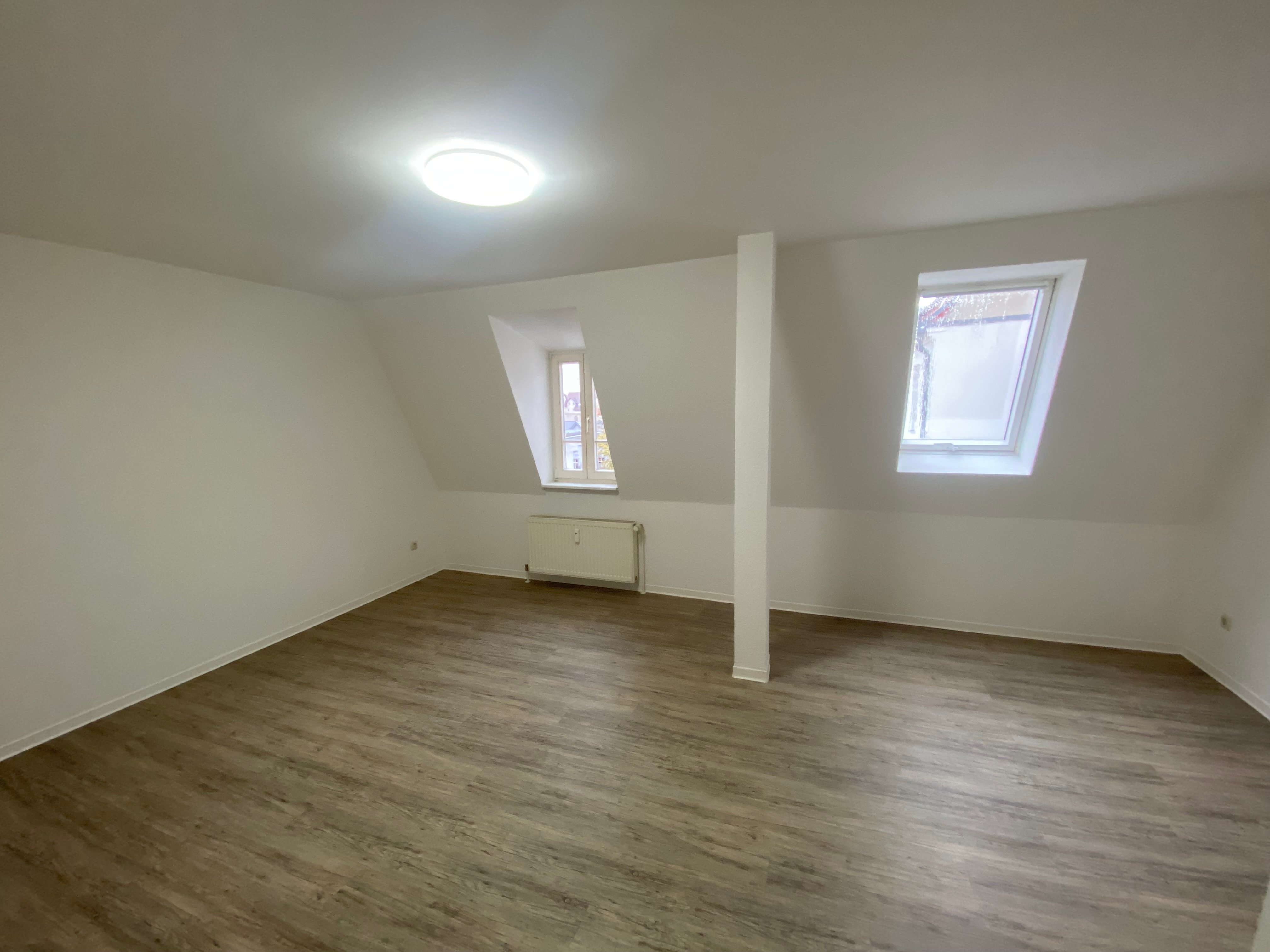 Wohnung zur Miete 270 € 2 Zimmer 52 m²<br/>Wohnfläche 3.<br/>Geschoss Weißwasser/O.L. 02943