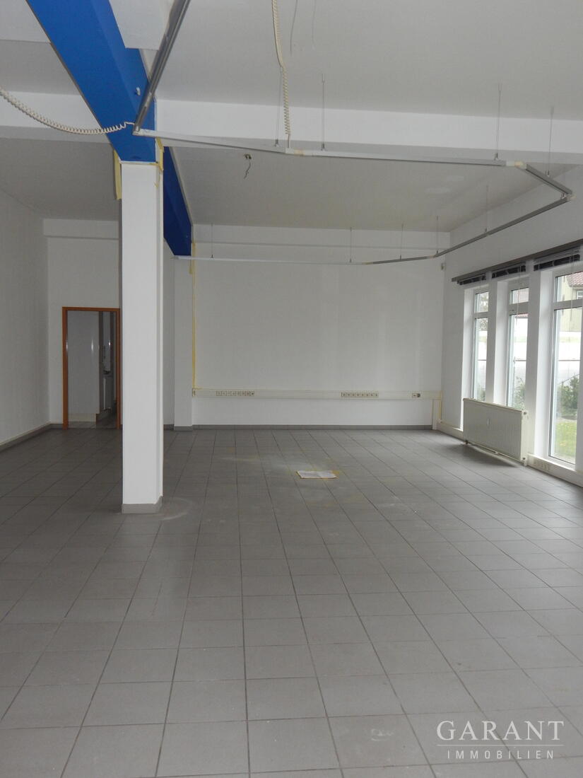 Büro-/Praxisfläche zur Miete 1.100 € 126 m²<br/>Bürofläche Uhingen Uhingen 73066