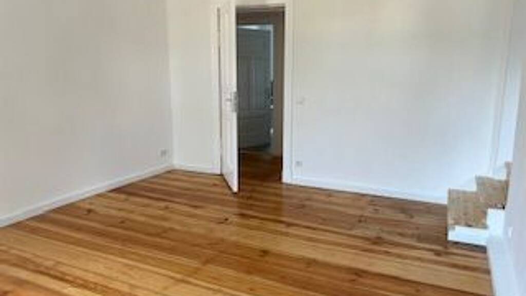 Wohnung zur Miete 1.465 € 3,5 Zimmer 101 m² Geschoss 1/3 frei ab sofort Eichwalde 15732