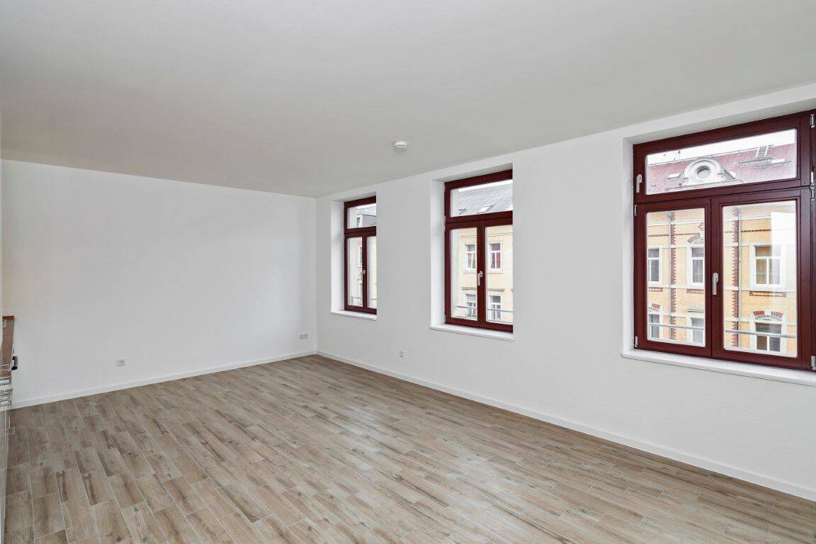 Property thumbnail 3