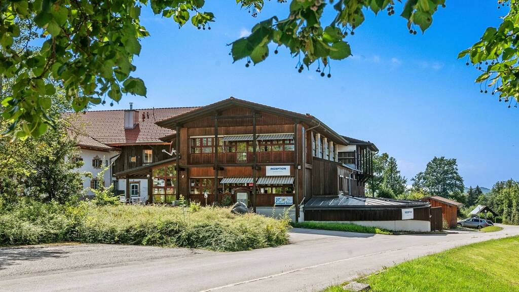 Land-/Forstwirtschaft zum Kauf 680.000 € 1.168 m² Grundstück Oberheutau Siegsdorf 83313