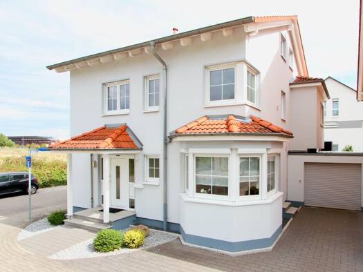 Einfamilienhaus zum Kauf provisionsfrei 695.000 € 4 Zimmer 149 m² 328 m² Grundstück frei ab sofort Forchheim Rheinstetten 76287