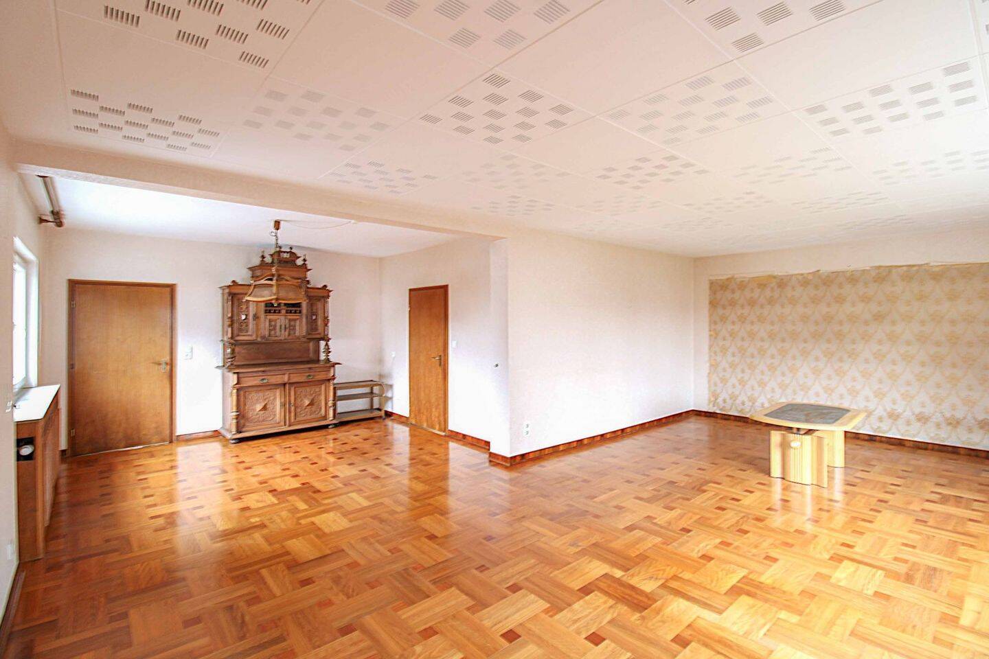 Einfamilienhaus zum Kauf - Mehr