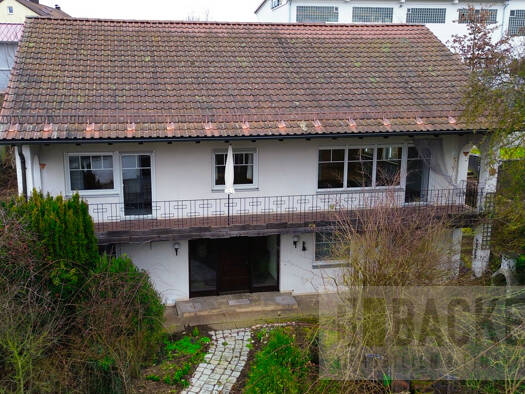 Einfamilienhaus zum Kauf 339.000 € 5,5 Zimmer 150 m² 819 m² Grundstück Mangersreuth Kulmbach / Mangersreuth 95326