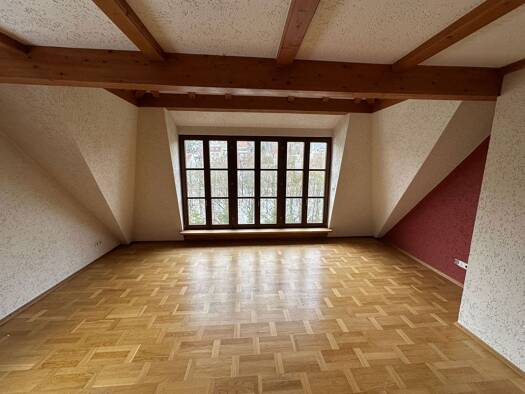 Wohnung zur Miete 1.250 € 4 Zimmer 97 m² Geschoss 1/3 frei ab 01.04.2026 Steinbachtal Würzburg 97082