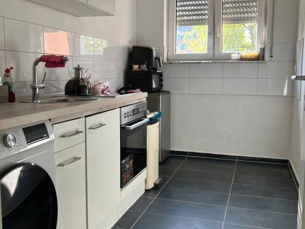 Wohnung zur Miete 865 € 2 Zimmer 63,5 m² 1. Geschoss frei ab 01.01.2027 Wächtersbacher Straße 11 Fechenheim Frankfurt am Main 60386