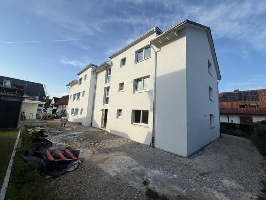 Terrassenwohnung zur Miete 1.630 € 4,5 Zimmer 99 m² Geschoss EG/3 frei ab 01.01.2027 Steißlingen 78256