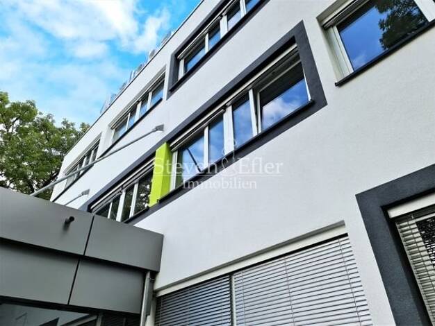 Bürofläche zur Miete 9,40 € 800 m² Bürofläche Langwasser Nürnberg 90471