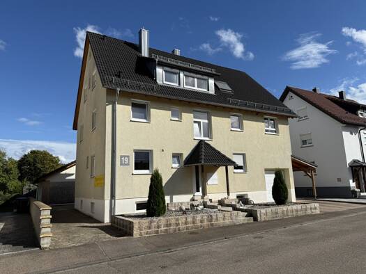 Mehrfamilienhaus zum Kauf 695.000 € 10 Zimmer 243 m² 677 m² Grundstück Crailsheim 74564