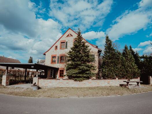 Mehrfamilienhaus zum Kauf 489.000 € 10 Zimmer 289 m² 687 m² Grundstück frei ab sofort Markgrafpieske Spreenhagen 15528
