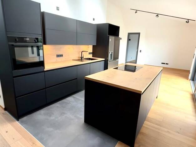 Penthouse zur Miete 1.440 € 4 Zimmer 131 m² frei ab 01.10.2025 Zwiesel 94227