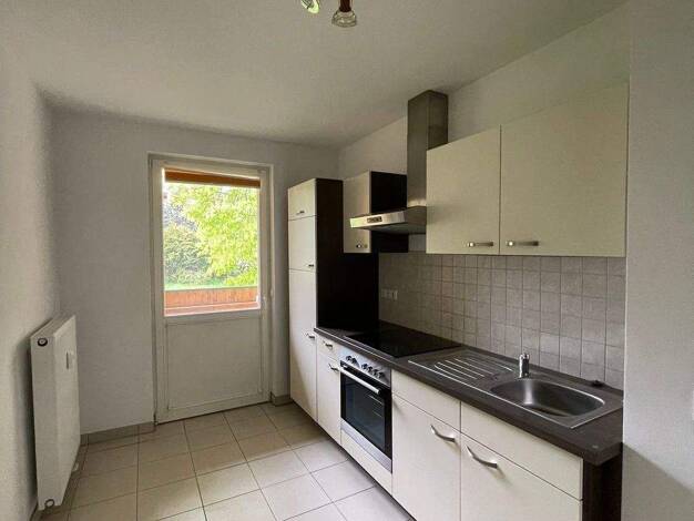 Wohnung zur Miete 475 € 2 Zimmer 50 m² 4. Geschoss frei ab sofort Lindnerstraße 29 Taucha Taucha 04425