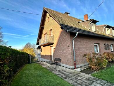Doppelhaushälfte zum Kauf 399.000 € 6 Zimmer 150 m² 401 m² Grundstück Lohmar 53797