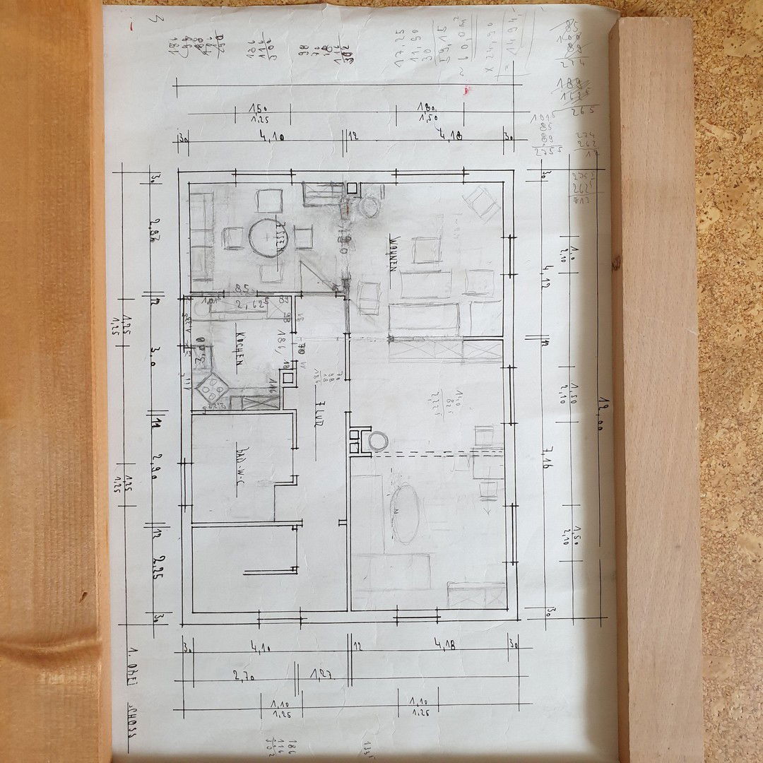 Mehrfamilienhaus zum Kauf provisionsfrei 298.000 € 9 Zimmer 229 m²<br/>Wohnfläche 717 m²<br/>Grundstück Ludwigstraße 20 Friedensdorf Dautphetal - Friedensdorf 35232