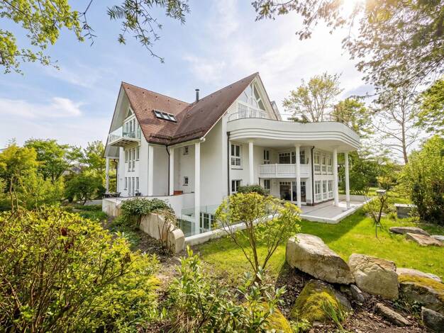 Mehrfamilienhaus zum Kauf als Kapitalanlage geeignet 3.950.000 € 1.013 m² 1.898 m² Grundstück Eichenau 82223