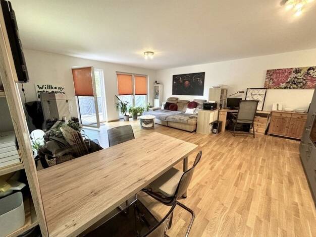 Wohnung zur Miete 790 € 2 Zimmer 76,1 m² 2. Geschoss frei ab 01.09.2026 Innenstadt Kaiserslautern 67655
