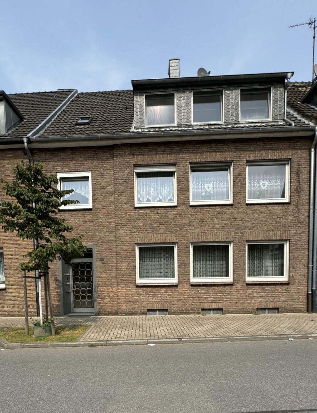 Mehrfamilienhaus zum Kauf als Kapitalanlage geeignet 349.000 € 14 Zimmer 335 m²<br/>Wohnfläche 541 m²<br/>Grundstück Emmerich Emmerich am Rhein 46446