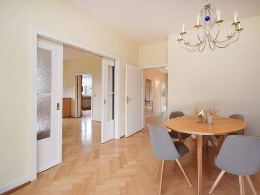 Einfamilienhaus zum Kauf 320.000 € 8 Zimmer 200 m² 2.000 m² Grundstück Holle Holle bei Hildesheim 31188