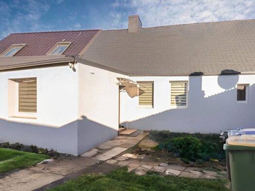 Doppelhaushälfte zum Kauf 249.000 € 4 Zimmer 120 m² 356 m² Grundstück frei ab 01.05.2026 Colbitz 39326