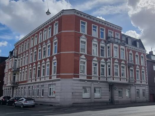 Wohnung zum Kauf 115.000 € 4 Zimmer 110 m² Dachgeschoss Wilhelmshaven 26382
