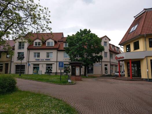 Wohnung zur Miete 630 € 2 Zimmer 74 m² 1. Geschoss frei ab sofort Marktstraße 1 Blankenhain 99444