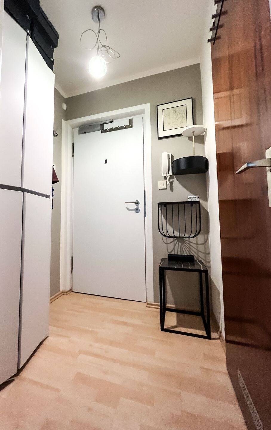 Helle 1 Zimmer Wohnung mit Balkon – Fauststrasse 44 a, 81827 München – Vorschaubild 9