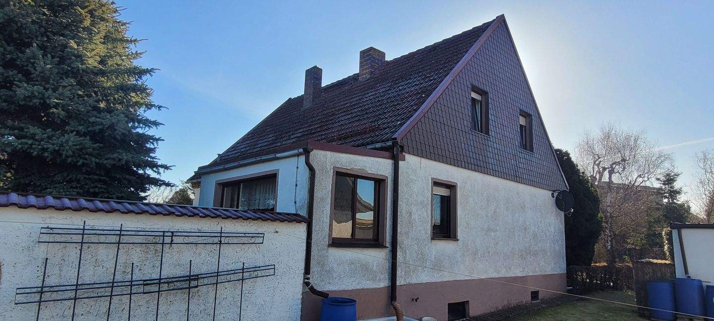 Immobilie in Sonnewalde - Sonnewalde- Großes Einfamilienhaus in guter Wohnlage für die junge Familie! - Bild 2