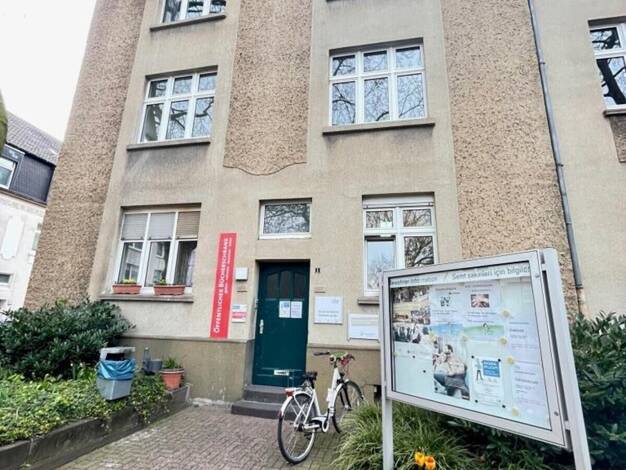 Wohnung zur Miete nur mit Wohnberechtigungsschein 486 € 3,5 Zimmer 96 m² 1. Geschoss Goetheplatz 1 Obermarxloh Duisburg 47166