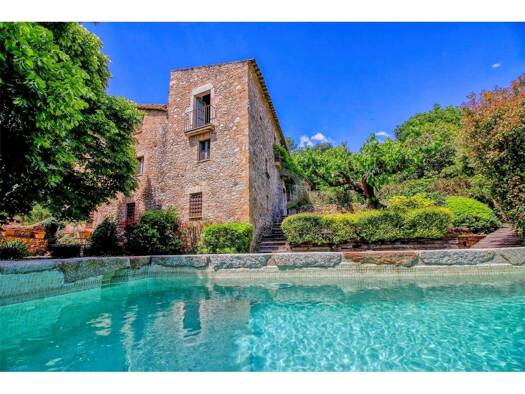 Villa zum Kauf 1.600.000 € 9 Zimmer 946 m² 1.361 m² Grundstück Vilademuls 17468