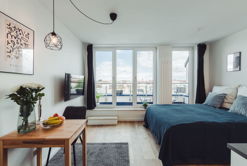 Wohnung zur Miete Wohnen auf Zeit 1.712 € 1 Zimmer 30 m²<br/>Wohnfläche 20.12.2024<br/>Verfügbarkeit Schwedter Straße Prenzlauer Berg Berlin 10435