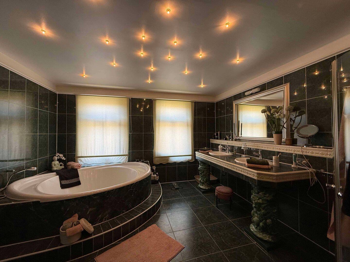 Property thumbnail 19