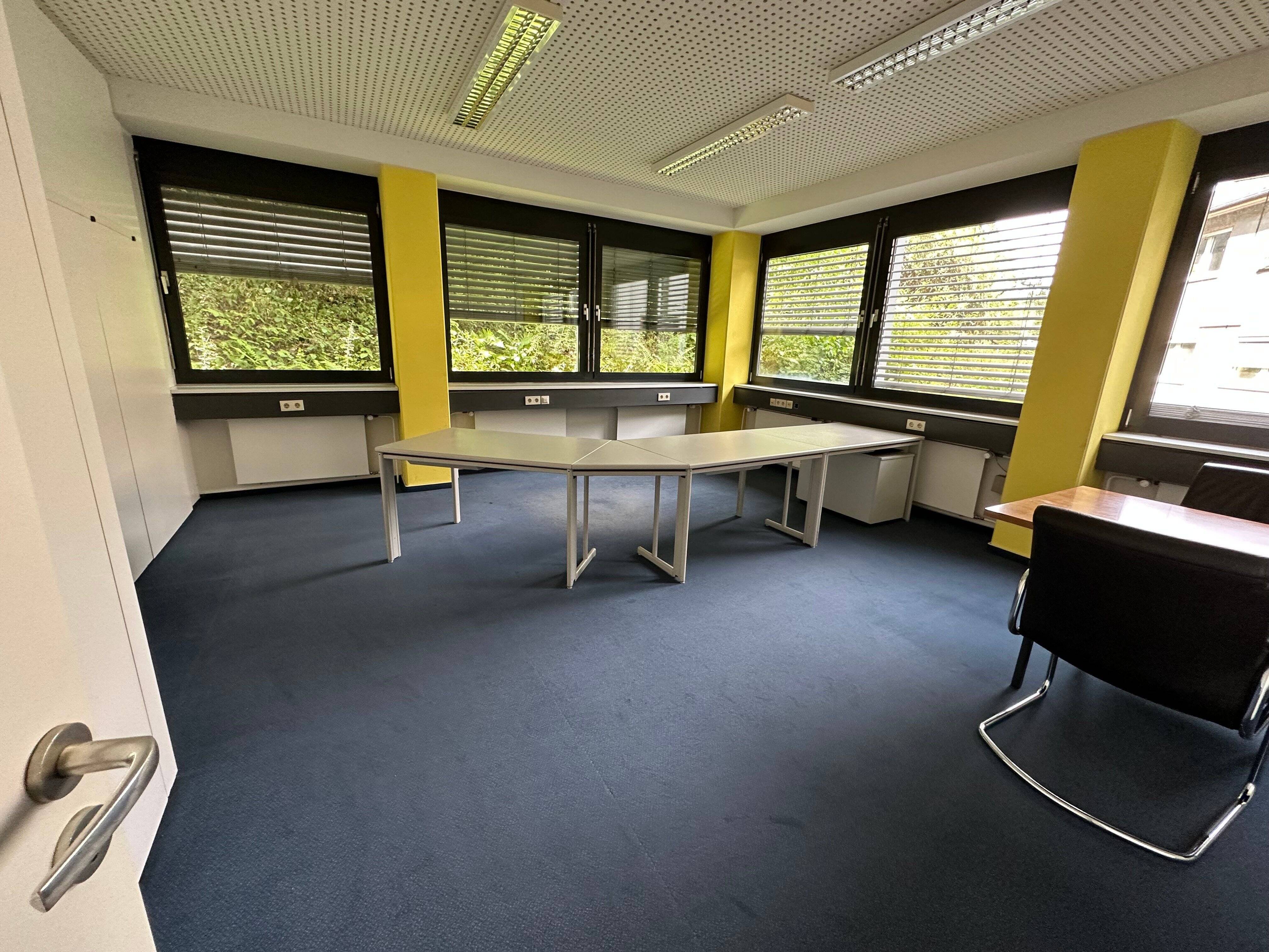 Bürogebäude zur Miete provisionsfrei 500 € 4 Zimmer 100 m² Bürofläche teilbar von 25 m² bis 100 m² Scheidertalstraße Kettenbach Aarbergen 65326