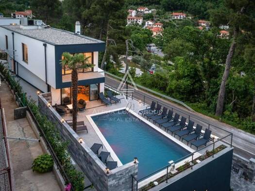Einfamilienhaus zum Kauf 2.000.000 € 8 Zimmer 410 m² Opatija, Pokupsko Pokupsko 10414