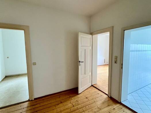 Wohnung zur Miete 642 € 2 Zimmer 55 m² 1. Geschoss frei ab sofort Liegauer Straße 20 Schönborn Dresden 01465