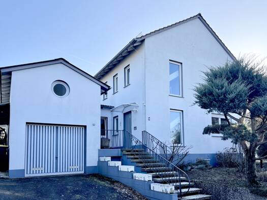 Mehrfamilienhaus zum Kauf 218.000 € 5 Zimmer 144 m² 825 m² Grundstück Spork-Eichholz Detmold 32760